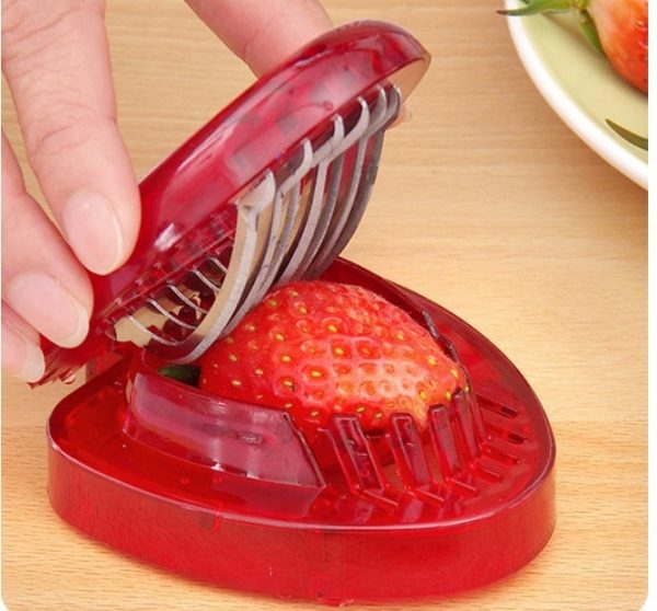 Red Strawberry Slicer Plastic Fruit Carving Tools Salad Cutter Berry Strawberry Cake Decoration Cutter Kitchen Gadgets - Image 8