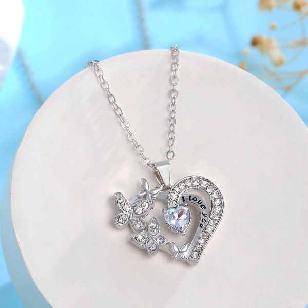 Ins Butterfly Love Necklace With Rhinestones Fashion Personality Hollow Heart-shaped Clavicle Chain Pendant Necklace For Valentine's Day - Image 6